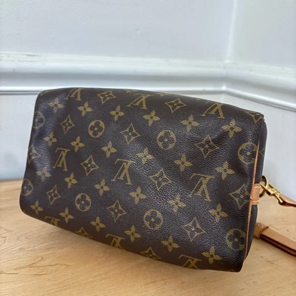 Louis Vuitton Speedy 25 Bandoulierre Monogram - Picture 10 of 17